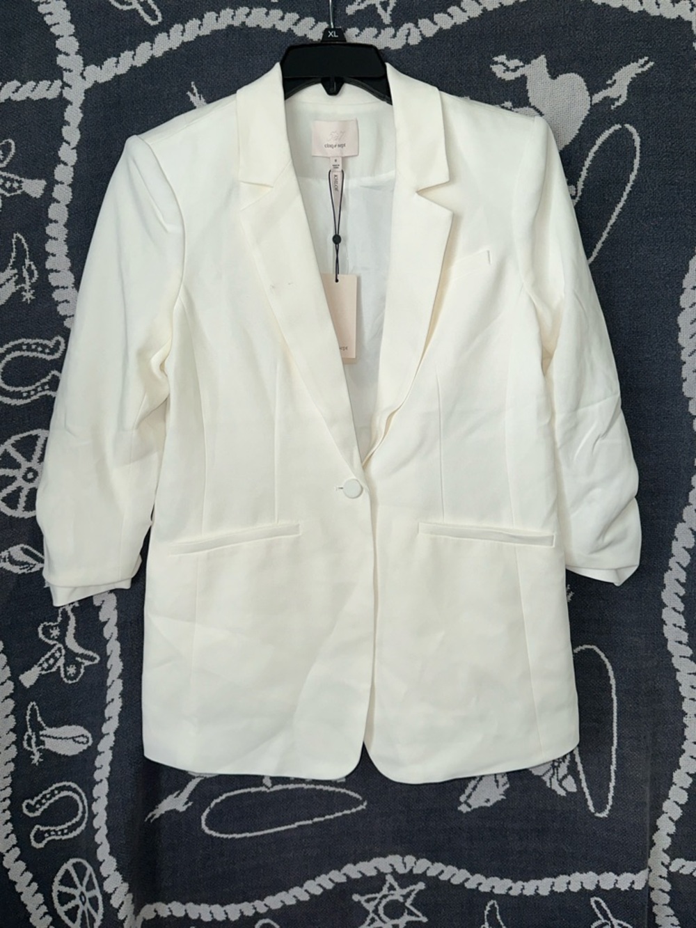 cinq a sept White Single-Button Tailored Blazer